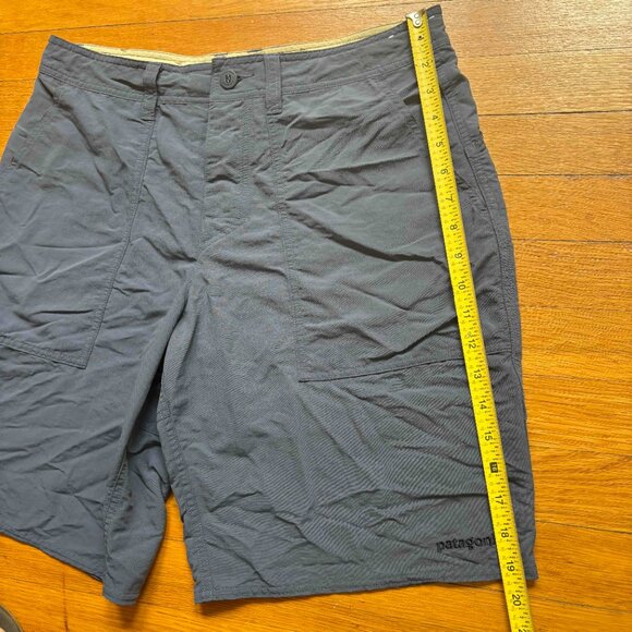 Patagonia Men's Wavefarer Stand-Up Board Shorts - 32" waist - Picture 9 of 10